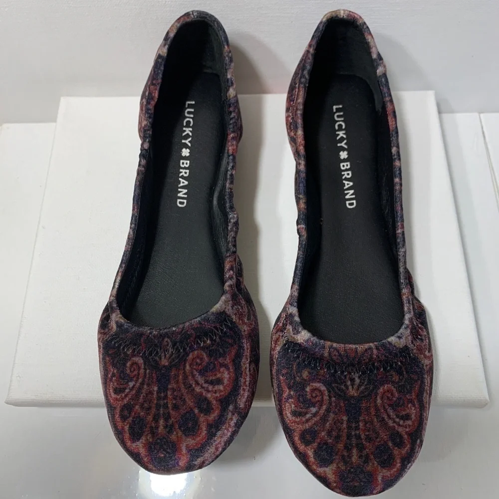 Lucky Brand Emmie paisley velvet brocade flat